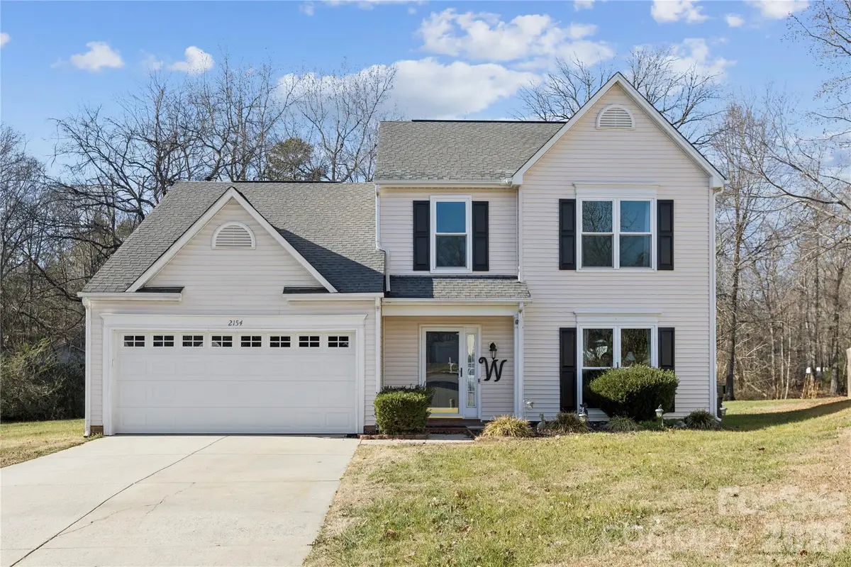 2154 Mallard Green Place, Charlotte, NC 28262 - Image #1