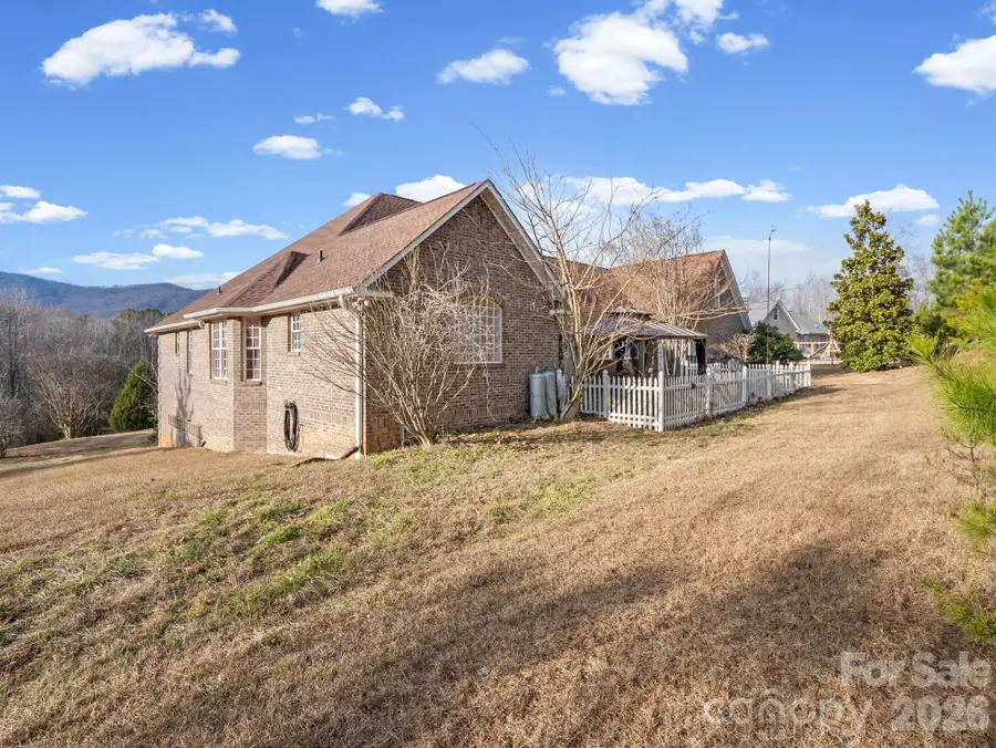 92 Rodaeo Drive, Columbus, NC 28722 - Image #3