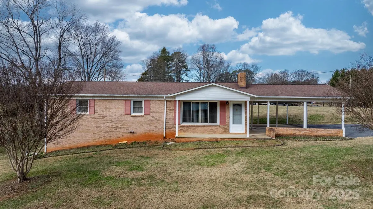 902 Greenwood Place, Lenoir, NC 28645 - Image #1