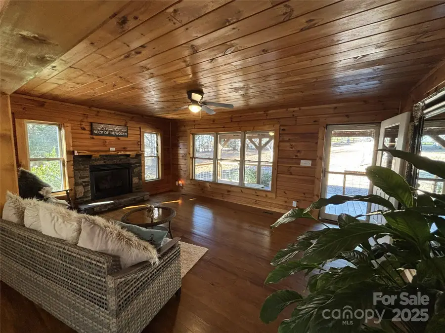 926 Cross Creek Drive, Rutherfordton, NC 28139 - Image #3