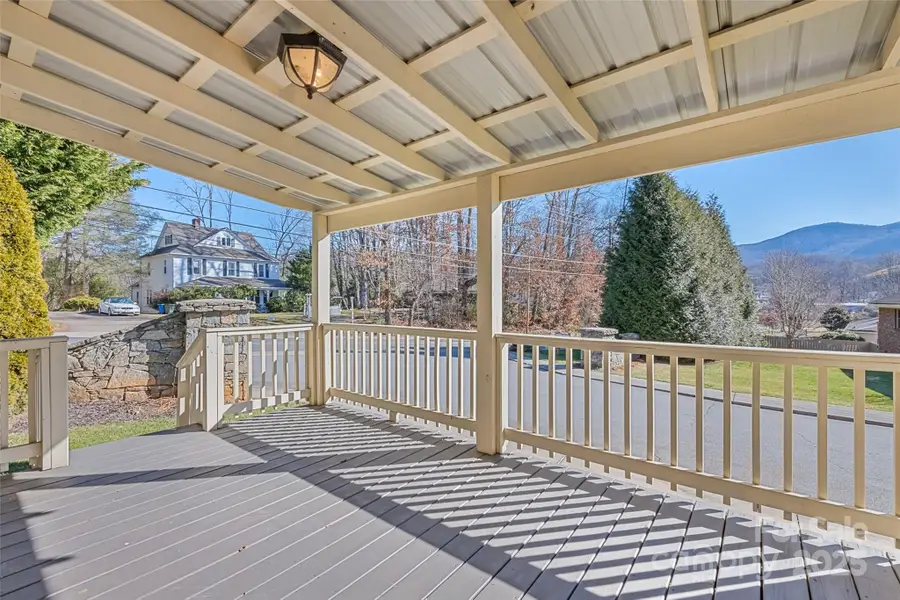 31 Bage Street, Waynesville, NC 28786 - Image #3