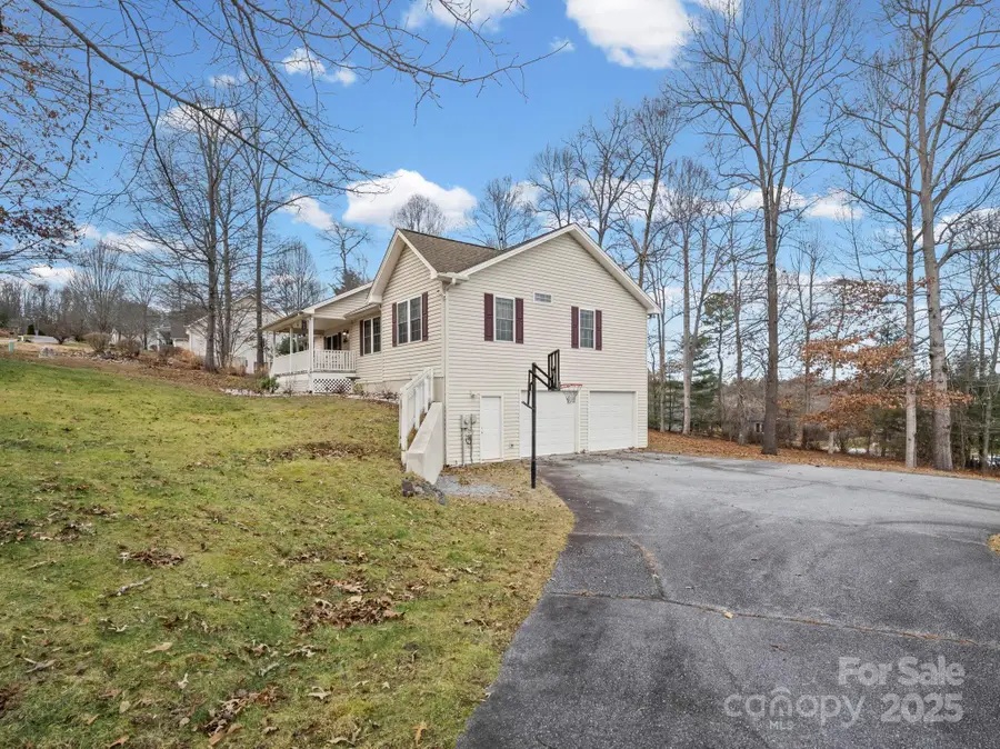 80 Pottery Terrace Trail, Flat Rock, NC 28731 - Image #2