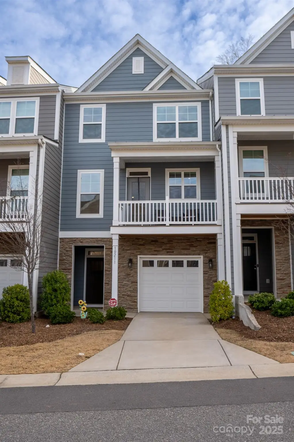 10211 Glenmere Creek Circle, Charlotte, NC 28262 - Image #1
