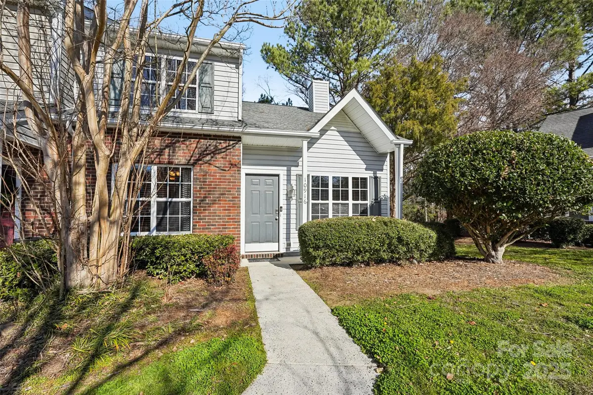 10916 Pimlico Drive, Charlotte, NC 28273 - Image #1