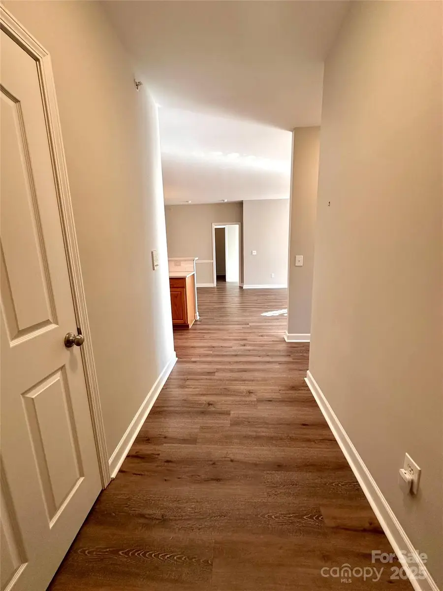 16246 Redstone Mountain Lane, Charlotte, NC 28277 - Image #3