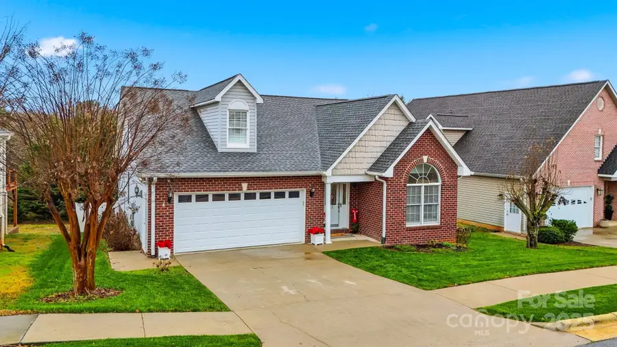 114 Hill Street, Granite Falls, NC 28630 - Image #2