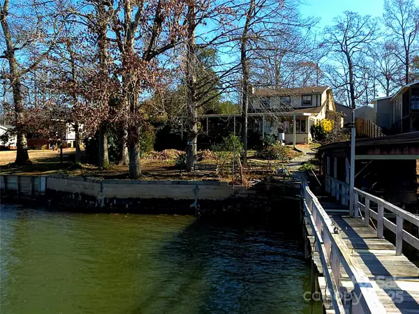 220 Yachtsman Drive, Salisbury, NC 28146