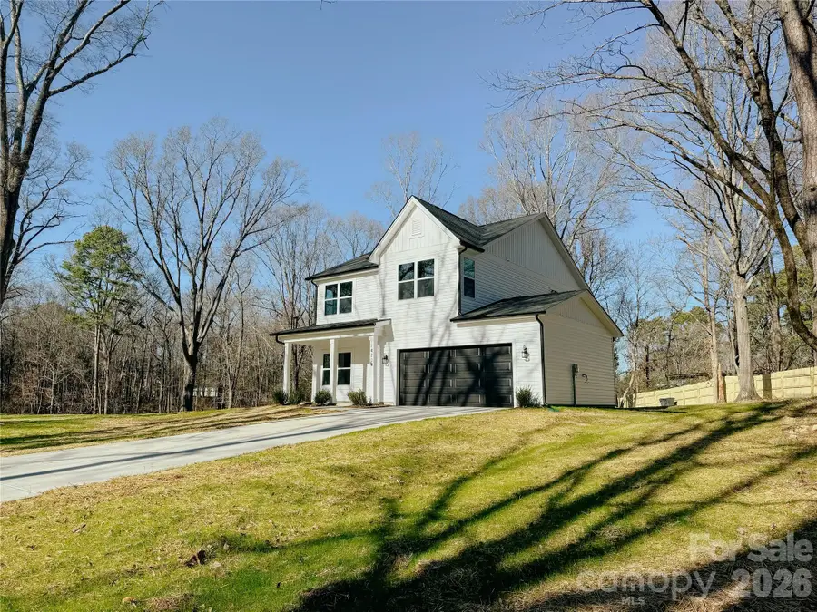 14205 Asbury Drive, Huntersville, NC 28078 - Image #3