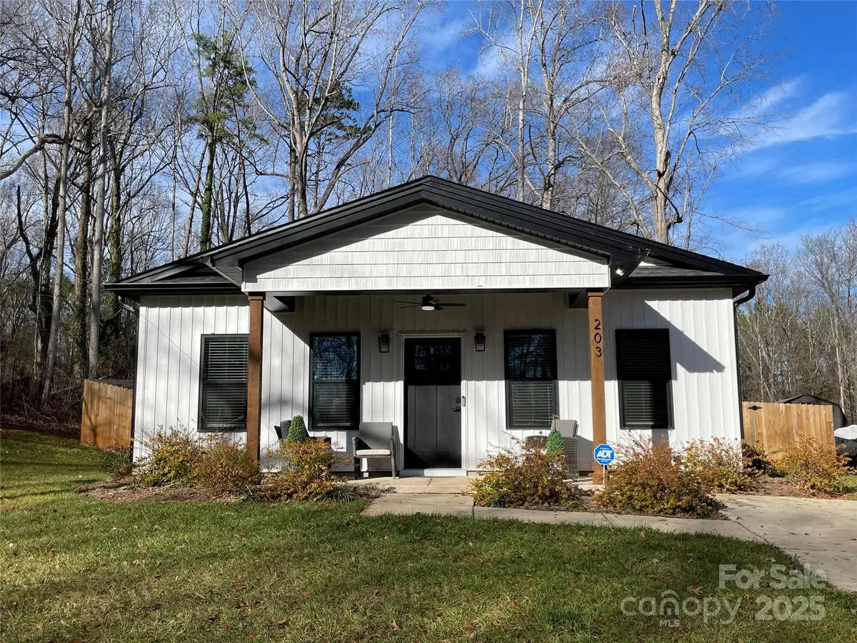 203 Payne Street, Mount Holly, NC 28120 - Image #1