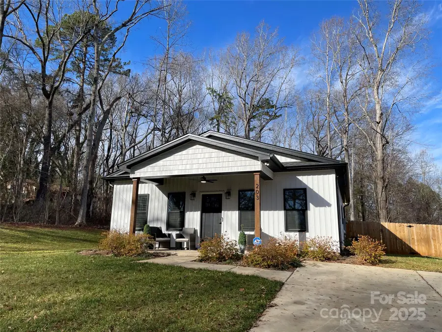 203 Payne Street, Mount Holly, NC 28120 - Image #2