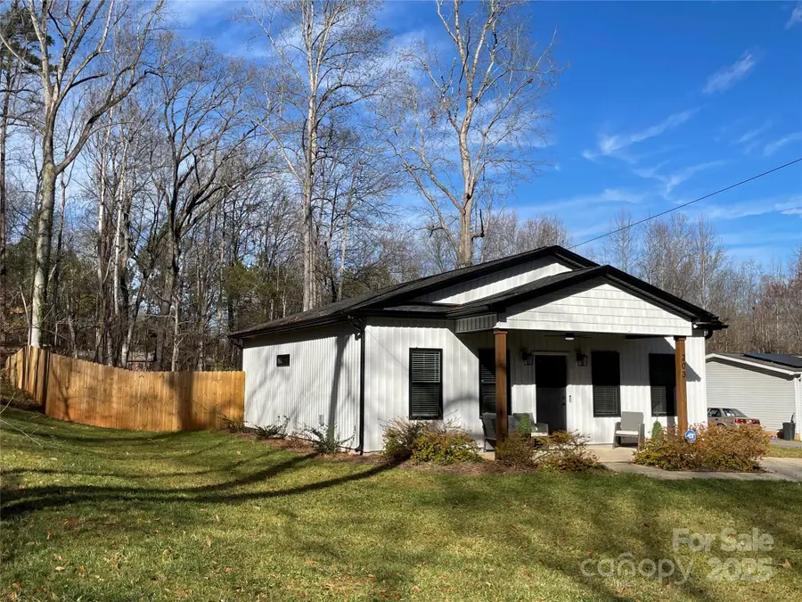 203 Payne Street, Mount Holly, NC 28120 - Image #3