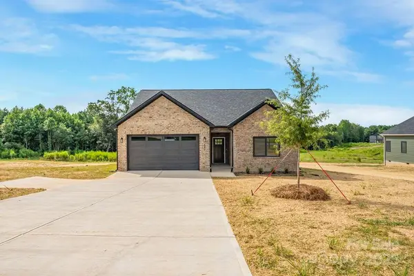 681 S Grove Street, Lincolnton, NC 28092