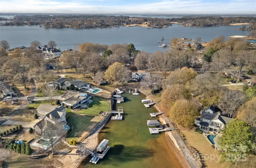 18032 Nantz Road, Cornelius, NC 28031 - Image #3