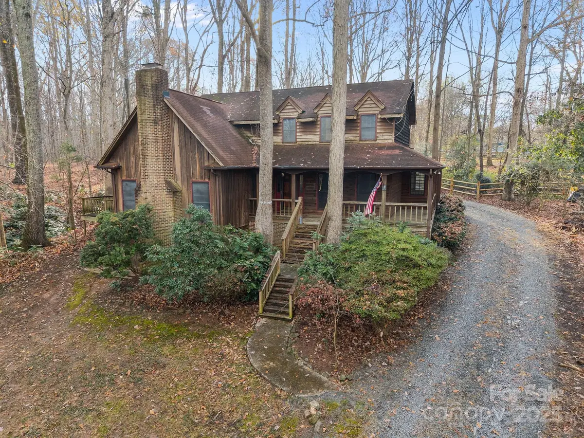 3738 Spokeshave Lane, Matthews, NC 28105 - Image #1