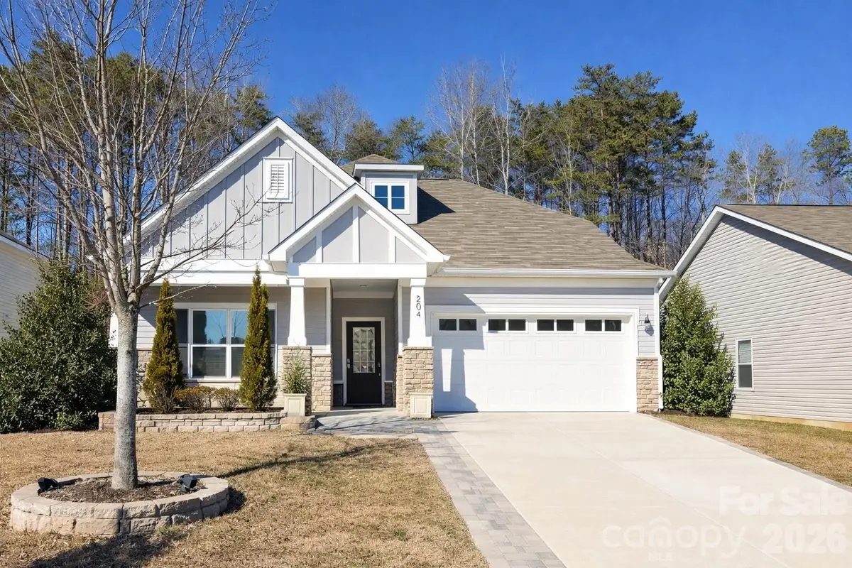 204 Paradise Hills Circle, Mooresville, NC 28115 - Image #1