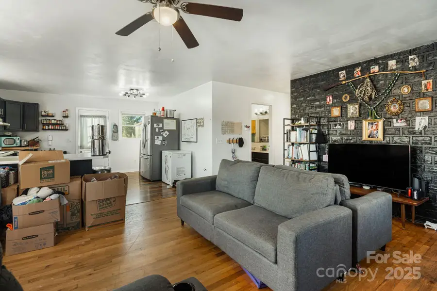 3 Elizabeth Street, Canton, NC 28716 - Image #3