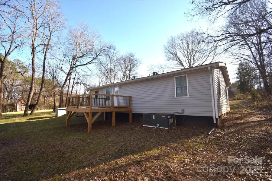 2823 Jt Posse Drive, Claremont, NC 28610 - Image #3