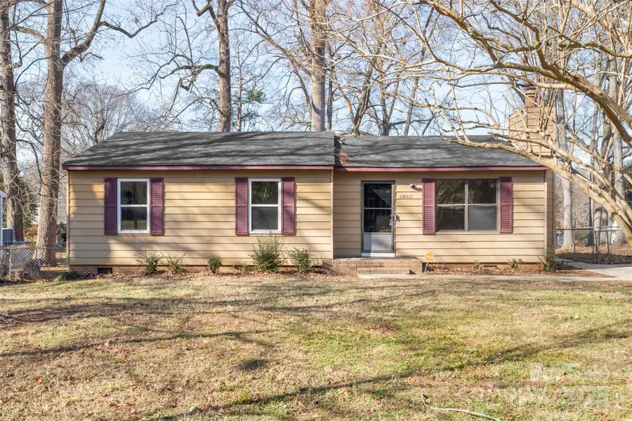 10010 Garth Wood Road, Charlotte, NC 28273 - #2