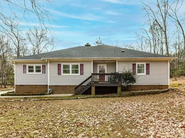 10803 Chestnut Hill Drive, Matthews, NC 28105