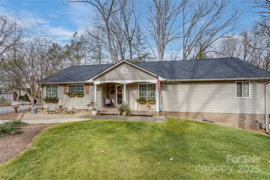 615 Hoke Street, Lincolnton, NC 28092 - Image #2
