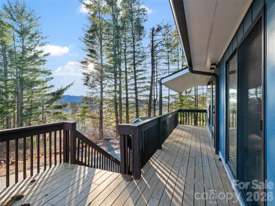 139 Church Street, Burnsville, NC 28714 - Image #3