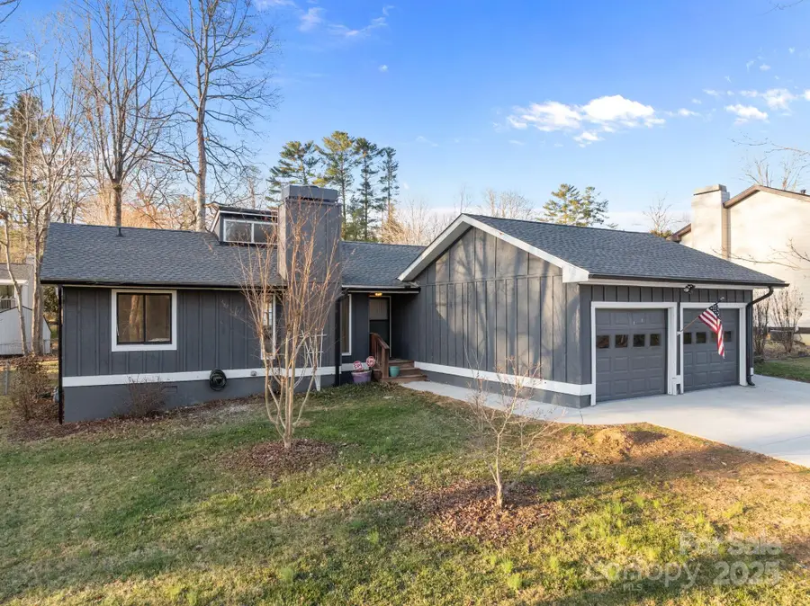 17 Berry Lane, Fletcher, NC 28732 - Image #2