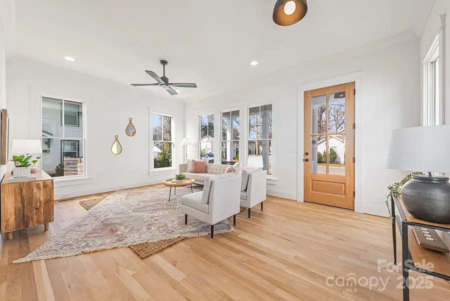 311 Coxe Avenue, Charlotte, NC 28208 - Image #2