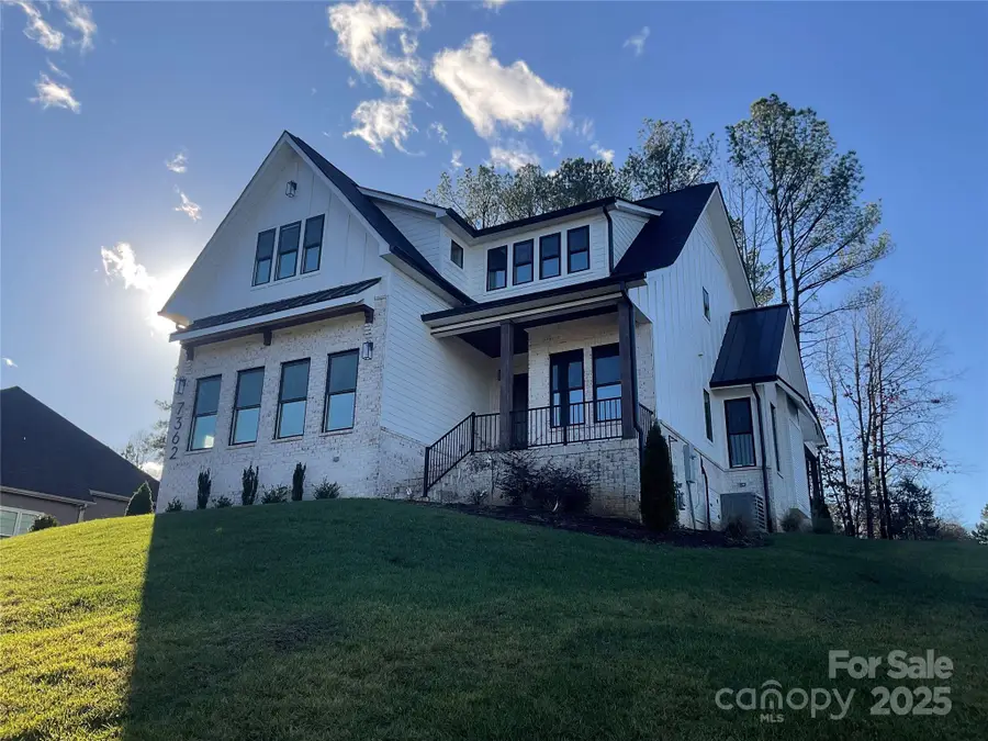 7362 Hemlock Court, Denver, NC 28037 - Image #2