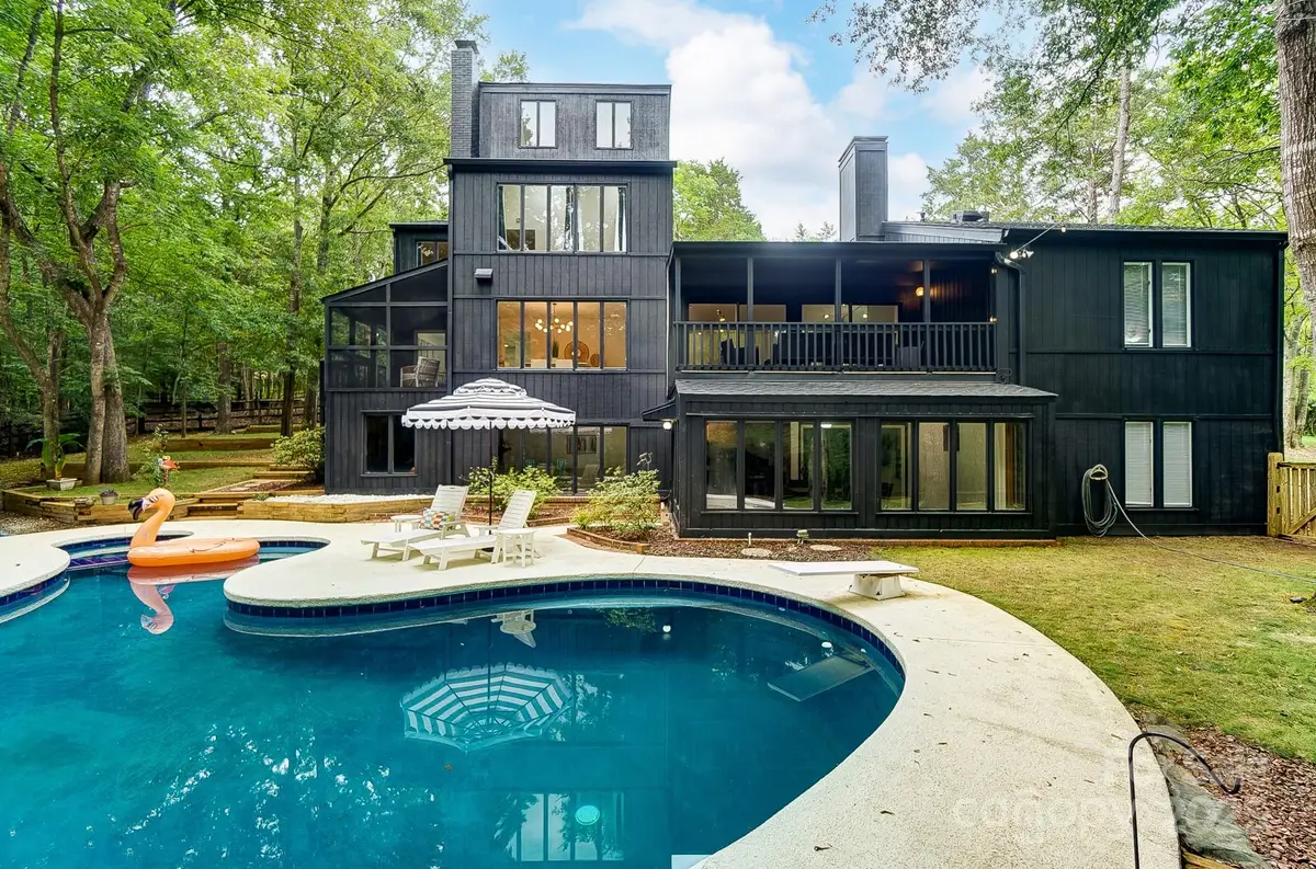 5254 Summer Gate Drive, Charlotte, NC 28226 - Image #1