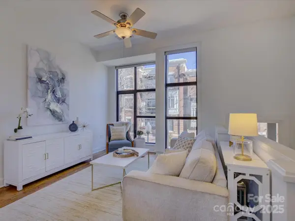 636 Garden District Drive, Charlotte, NC 28202