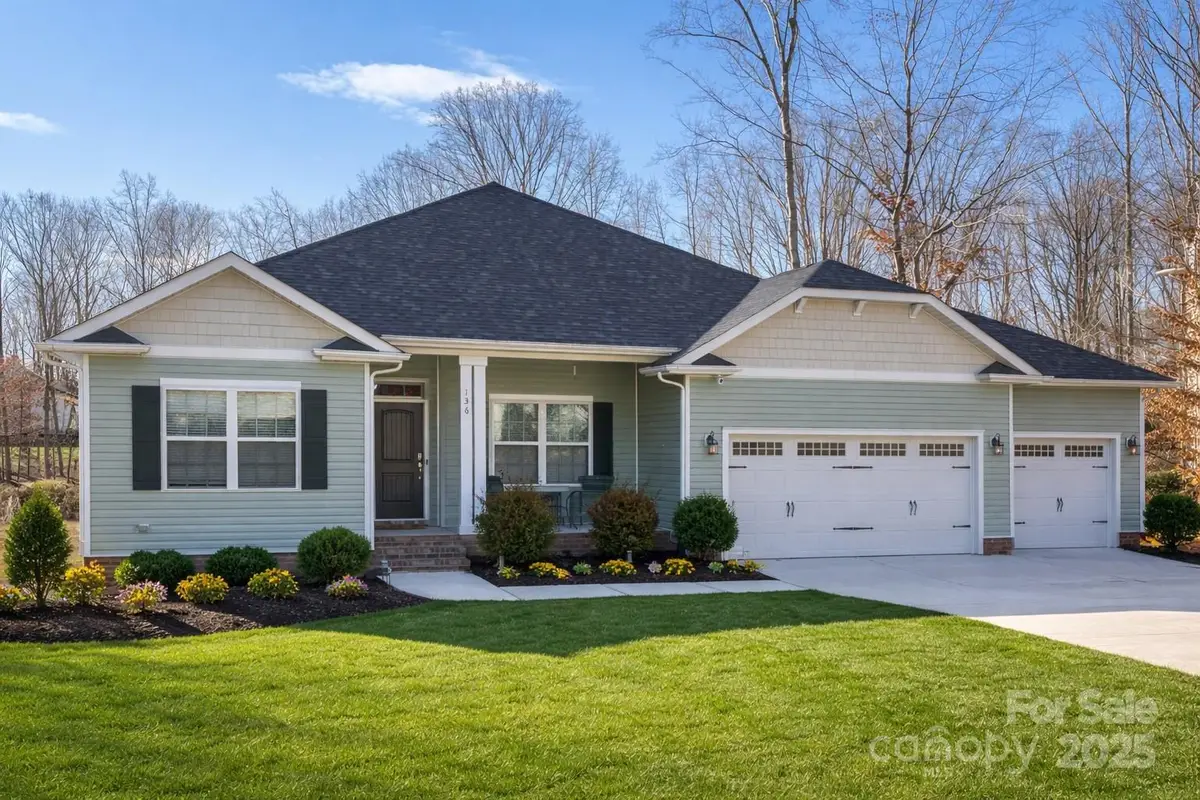 136 Wylie Trail, Statesville, NC 28677 - Image #1