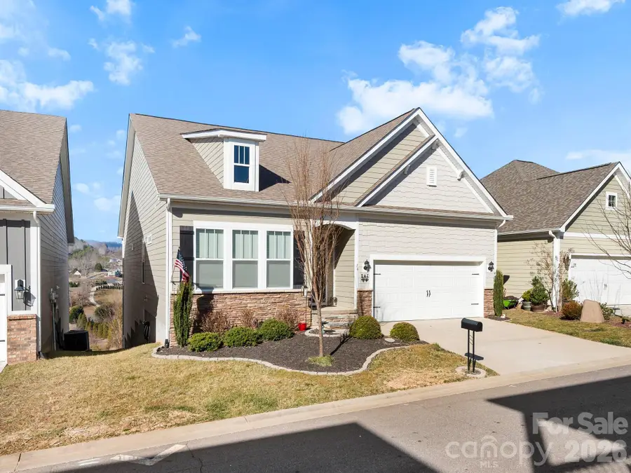 16 Southern Way Lane, Leicester, NC 28748 - #2