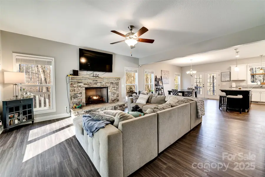 189 Crocus Lane, Sylva, NC 28779 - Image #2