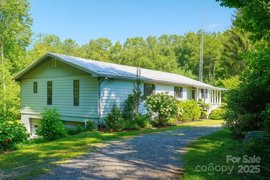 262 Rooster Cove, Brevard, NC 28712 - Image #3