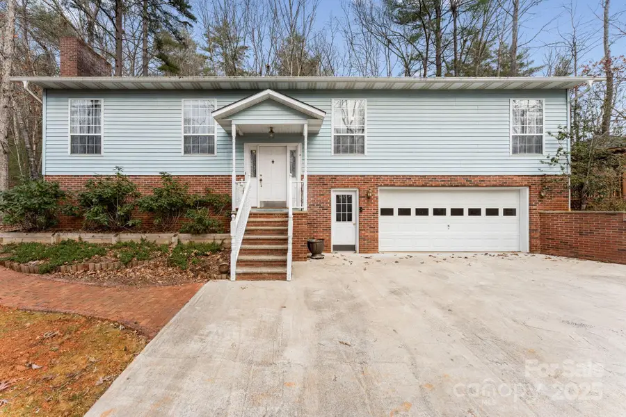 184 Trimont Mountain Road, Franklin, NC 28734 - Image #2