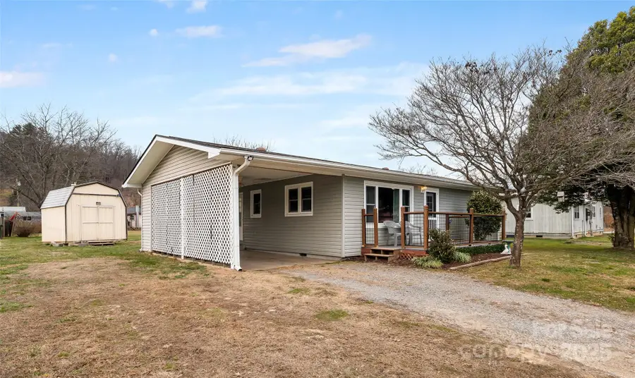 187 Harris Street, Waynesville, NC 28786 - Image #2