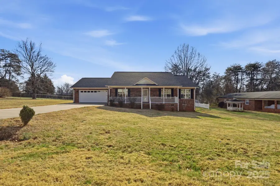 158 Polly Drive, Statesville, NC 28625 - Image #2
