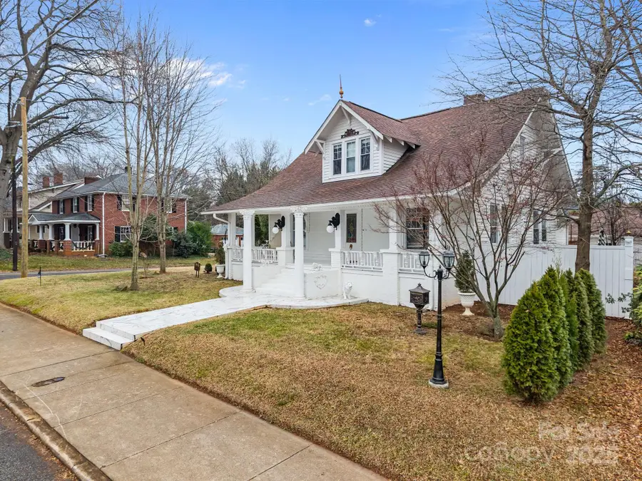 501 W 2nd Avenue, Lexington, NC 27292 - Image #2