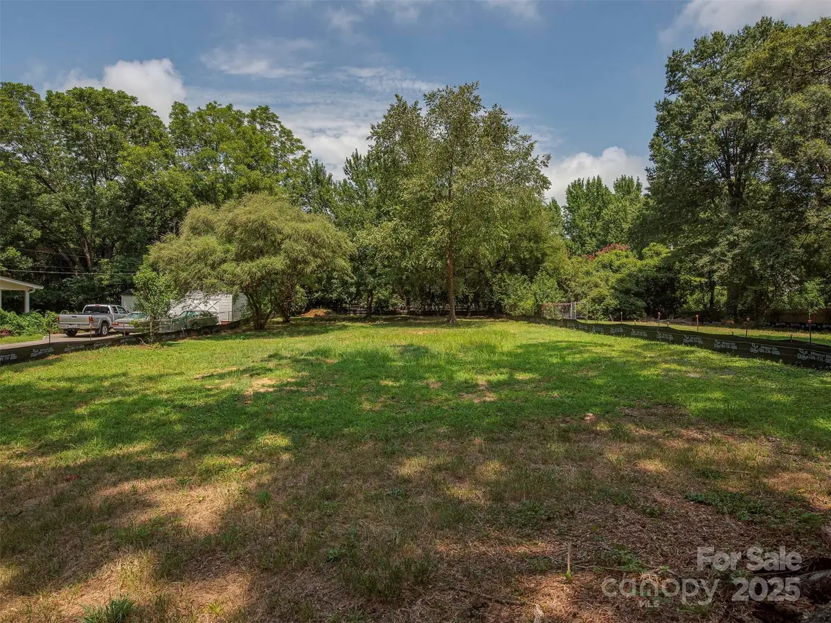 4735 Elder Avenue, Charlotte, NC 28205 - Image #1