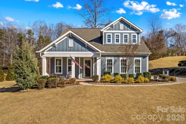 573 Oak Tree Road, Mooresville, NC 28117