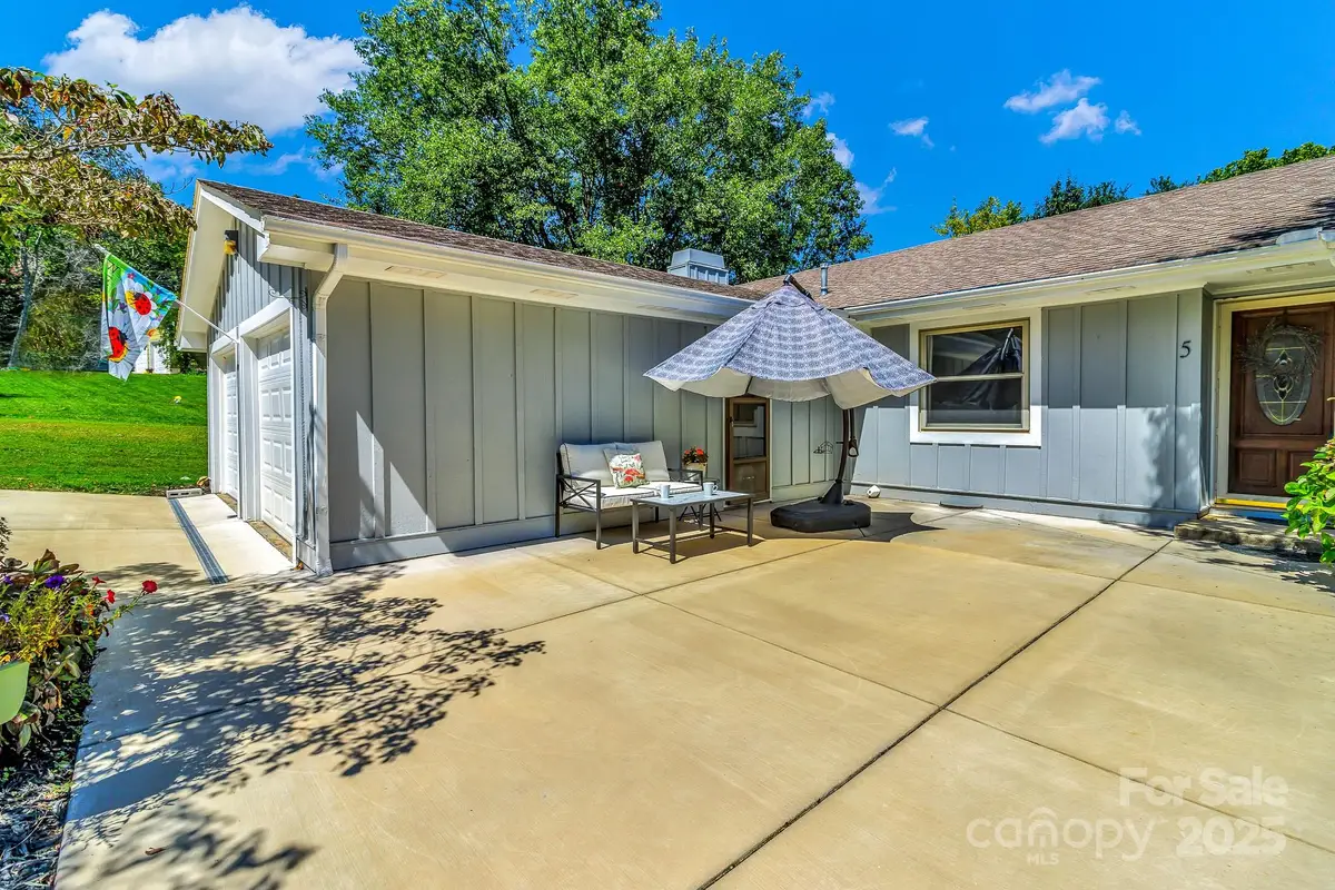 5 Fairway Drive, Arden, NC 28704 - Image #1