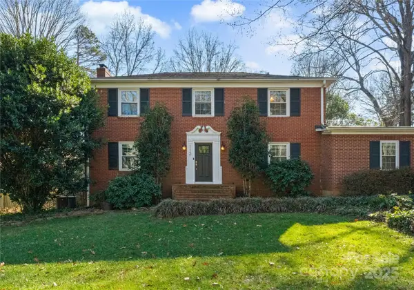 112 Sardis View Road, Charlotte, NC 28211