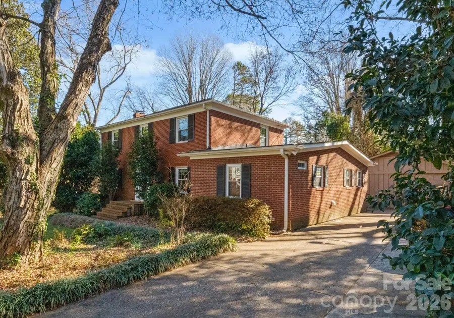 112 Sardis View Road, Charlotte, NC 28211 - Image #2