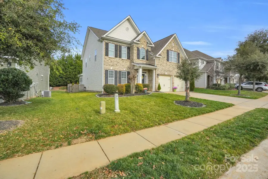 9208 Inverness Bay Road, Charlotte, NC 28278 - Image #2