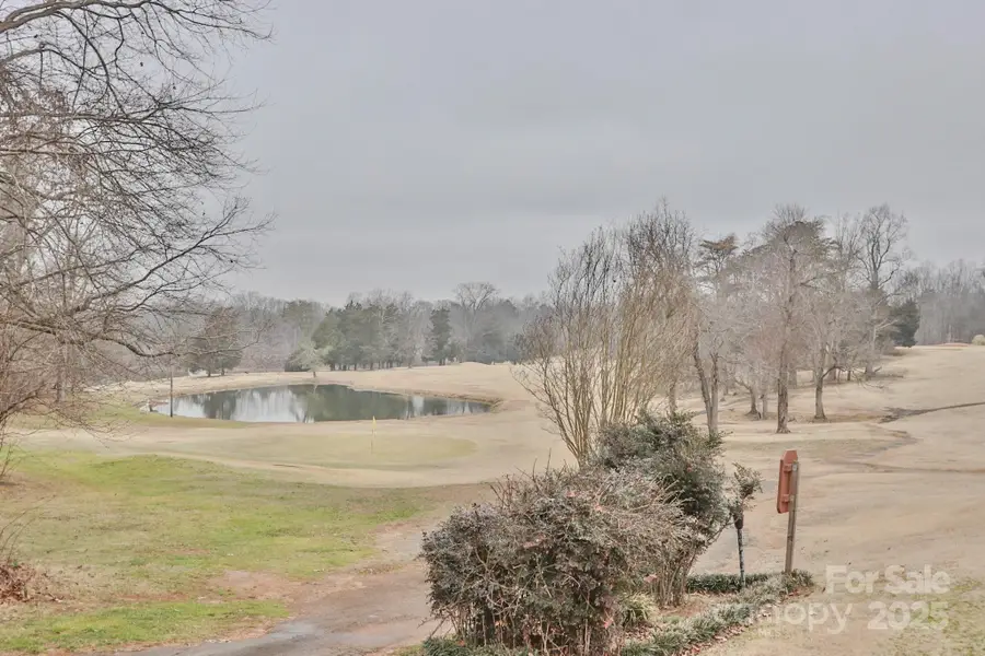 2425 Country Club Road, Yadkinville, NC 27055 - Image #2