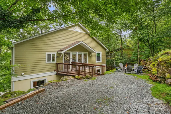 103 Maple Lane, Beech Mountain, NC 28604