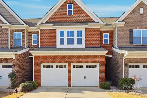 106 Clarendon Street #B, Mooresville, NC 28117