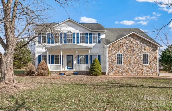 208 Mountain View Road, Statesville, NC 28625