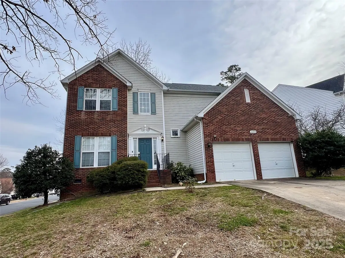 6603 Allness Glen Lane, Charlotte, NC 28269 - Image #1