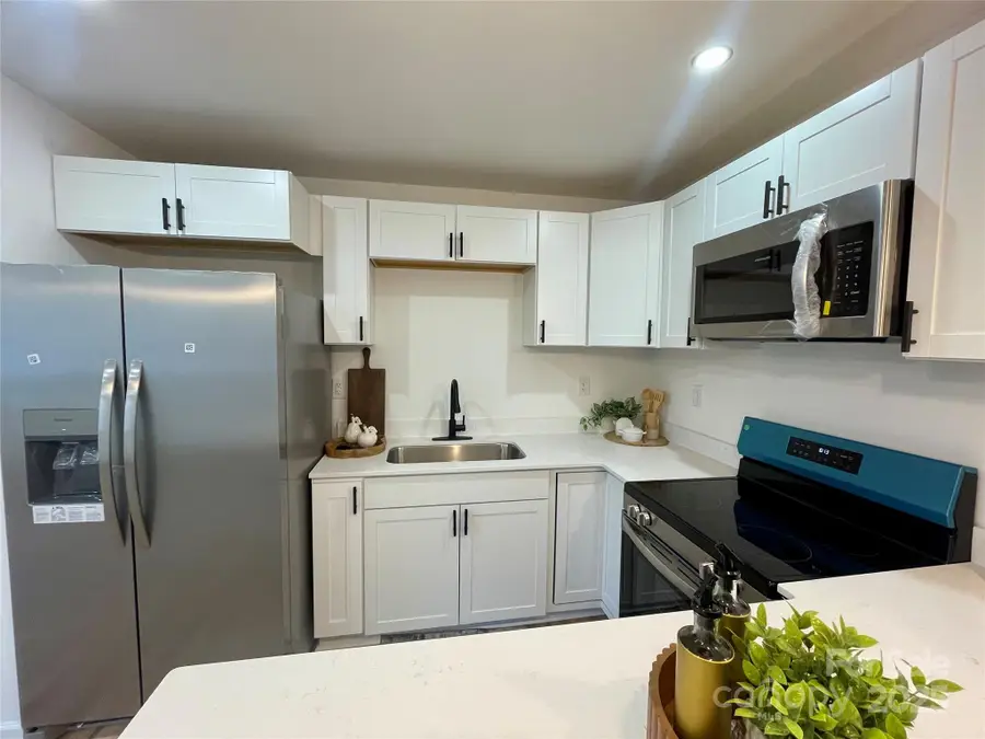 3905 Branding Iron Drive, Gastonia, NC 28052 - Image #2